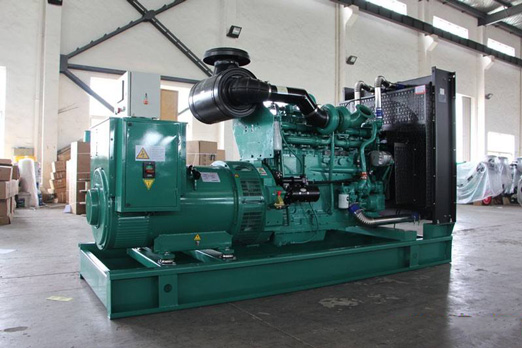 平顶山320kw康明斯柴油发电车出租_COPY_COPY